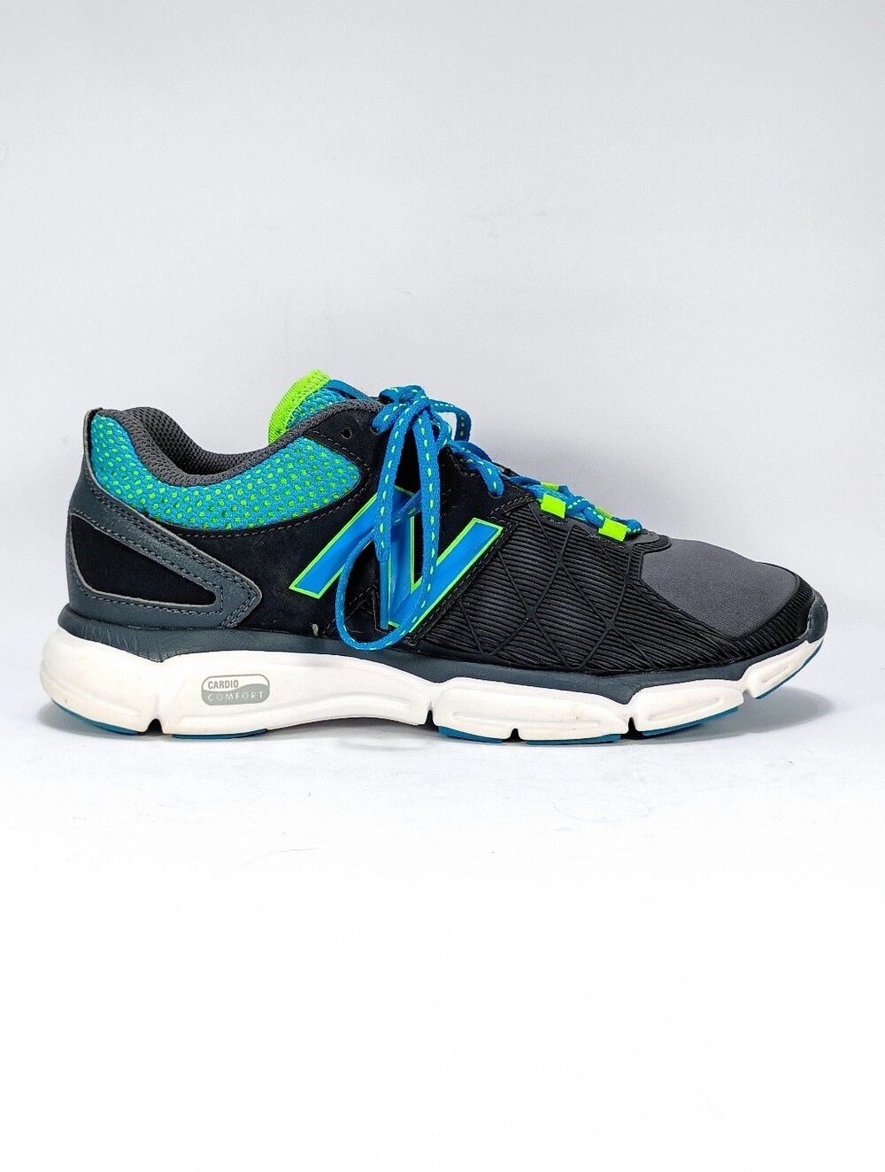 New Balance 813 Women 7 Gray With  Green And Blue Accents Low Top Sneakers